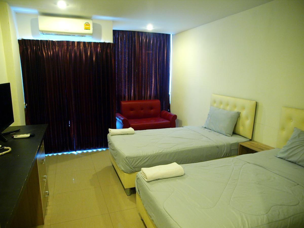 Bb Grand Residence Pattaya Buitenkant foto