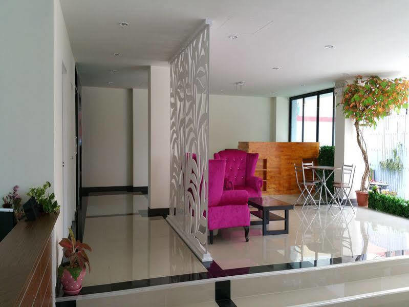 Bb Grand Residence Pattaya Buitenkant foto